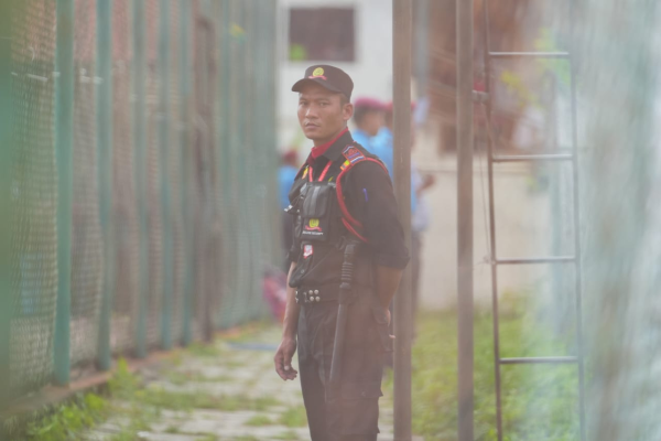 Deluxe Security Services Images (4)