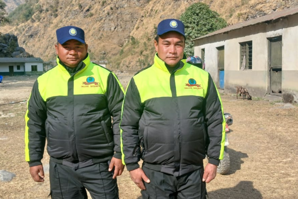 Deluxe Security Services Images (6)